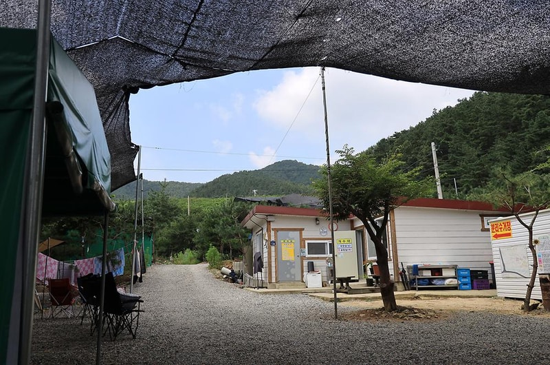 산우물 쉼터 시설 사진 5