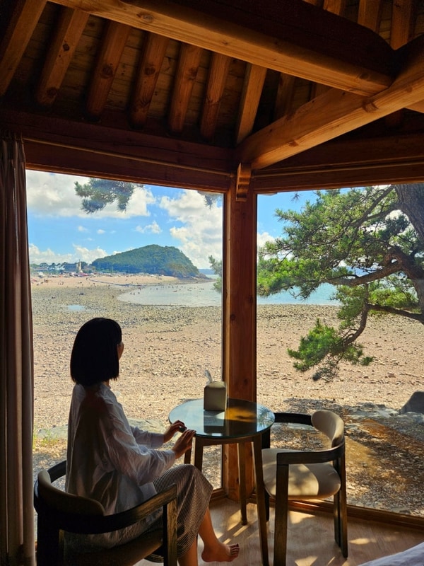 서산 벌천포 캠핑장 오션뷰 한옥 글램핑