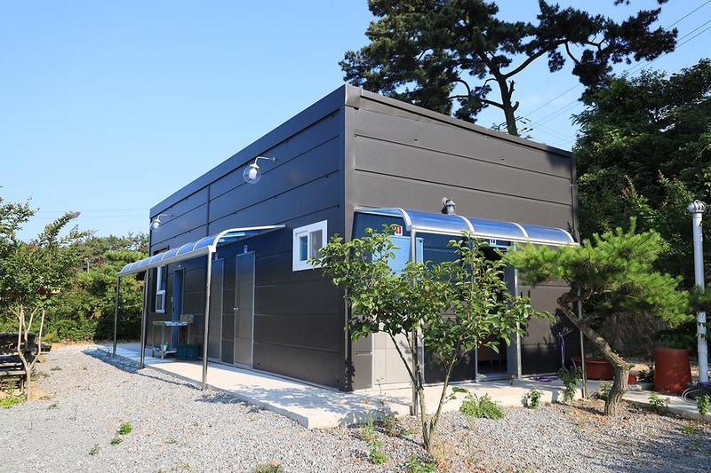 팔봉갯벌체험야영장 시설 사진 1