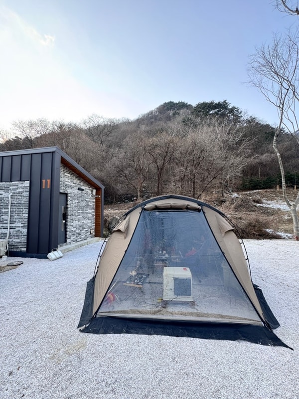 [캠핑30] 영월 캠블리캠핑 | 개별화장실과 샤워실이 있는 신생...