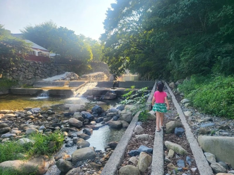 100번째 캠핑) 계곡에서 놀기 좋은 밀양 사과향기 캠핑장