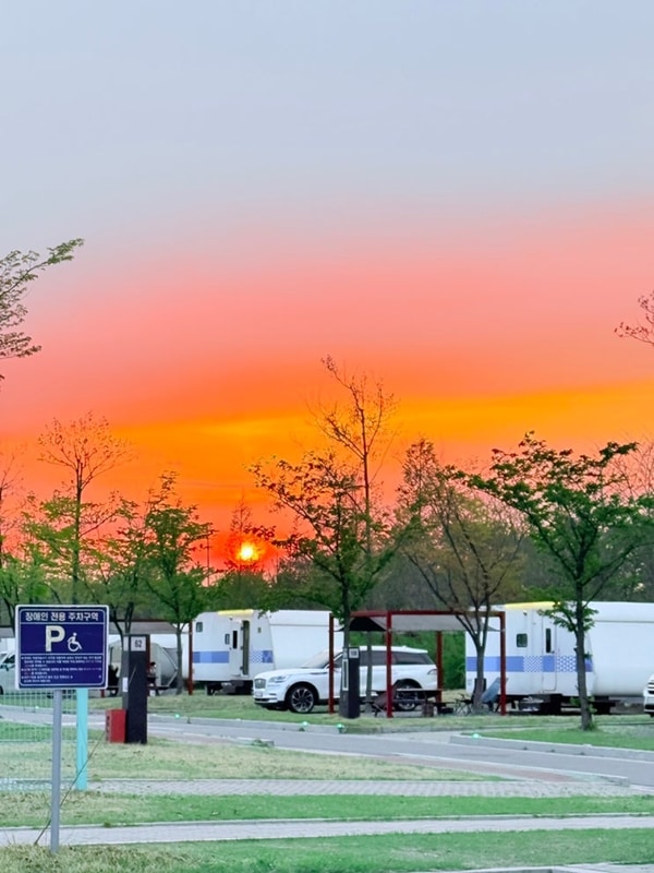 [국내여행] 노을진 캠핑장... 인천 서구 커플여행지 추천, 매점...