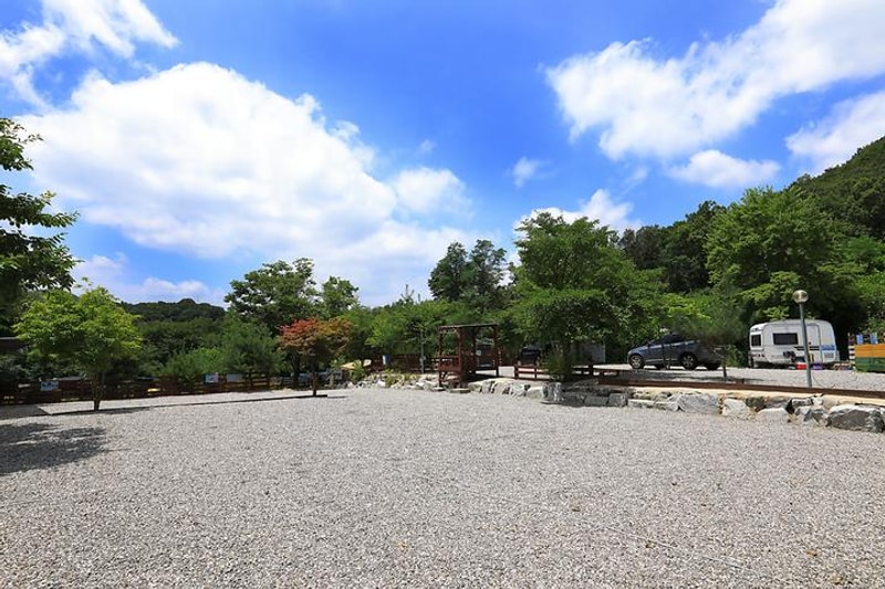 초원오토캠핑장 대표 사진