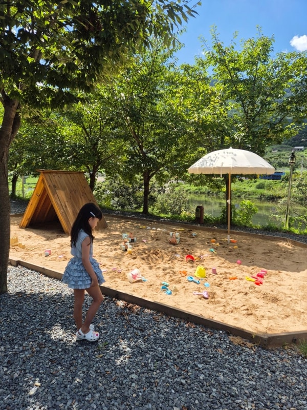 밀양 자연속 캠핑장