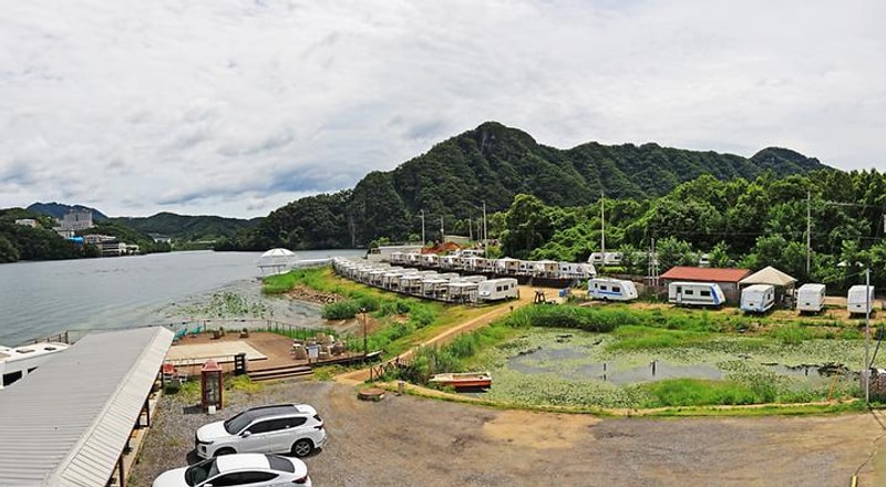 넵투누스 카라반 대표 사진