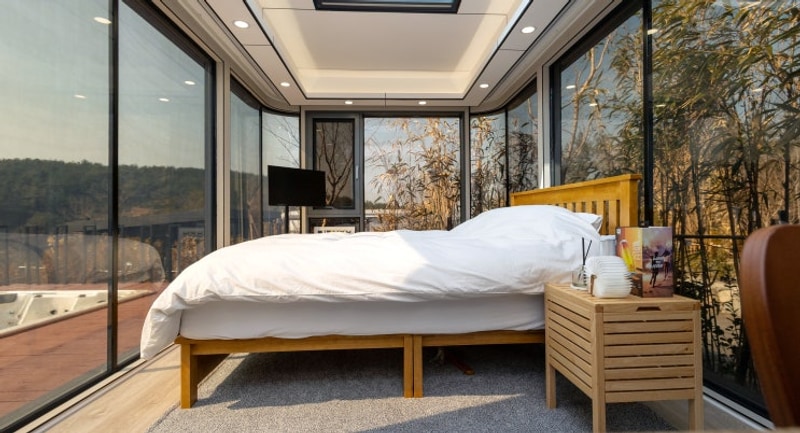 뷰도 좋고 여유롭게 힐링하기 좋은 전남글램핑 우주선캠프