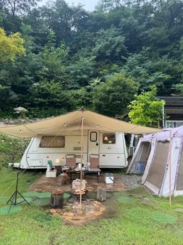 전주 영국 카라반 마운틴뷰 캠핑 내돈내산 "캠프히어"