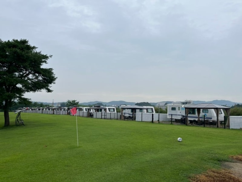 청주 노을맛집! 조용하게 쉬기 좋은 힐링공간! 초정힐링캠핑장