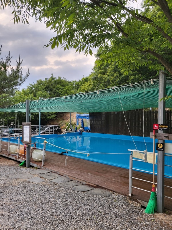 수영장이 있는 큰 규모의 캠핑장 - 포천 캠핑플래닛(프리미엄...