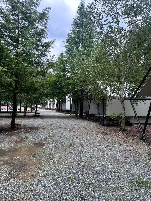 캠핑 후기) 홍천 가온휴양빌리지 계곡글램핑카라반캠핑장...