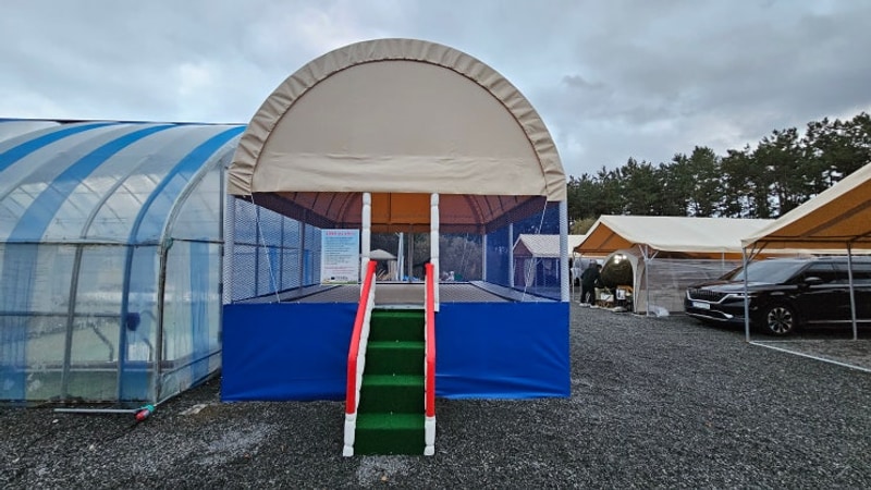 태안 신두리 세븐패밀리 캠핑장 에 코만트렘폴린 이 설치...