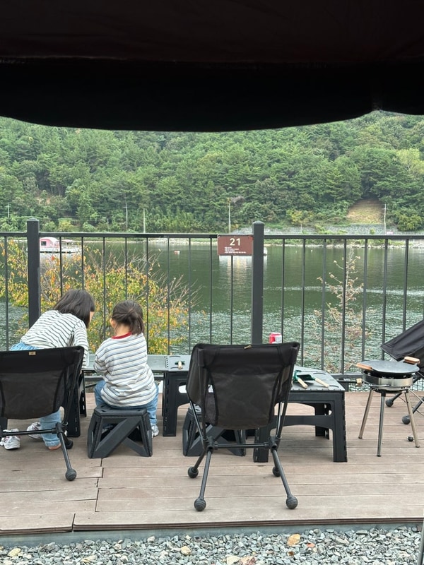 [경남 고성] 낚시와 해루질이 가능한 놀터캠핑장 21번 사이트...