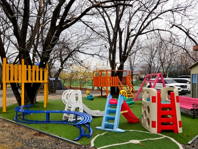 수동시온캠프 남양주에 위치한 운동장과 놀이터 계곡이 있는...