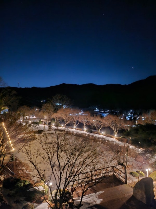 설치되어있는 타프+데크석 포천 캠핑장 [금동휴양림캠프1]