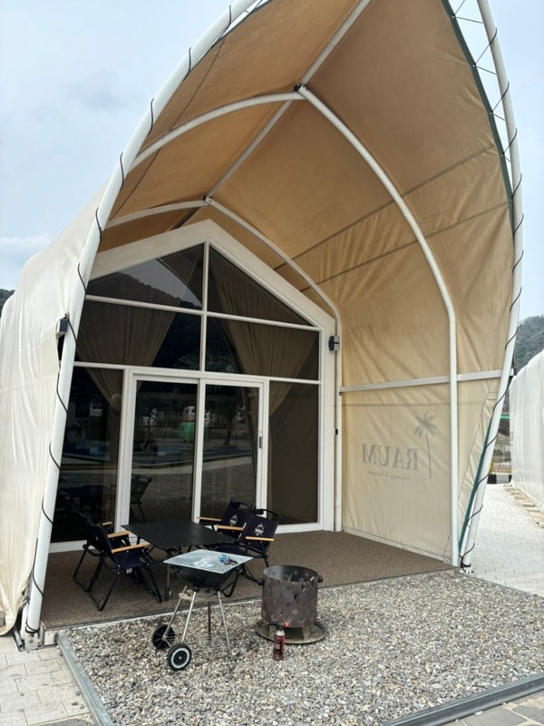 가평 글램핑 추천 '트라움 풀빌라 글램핑 카라반' | 풀 수영장...